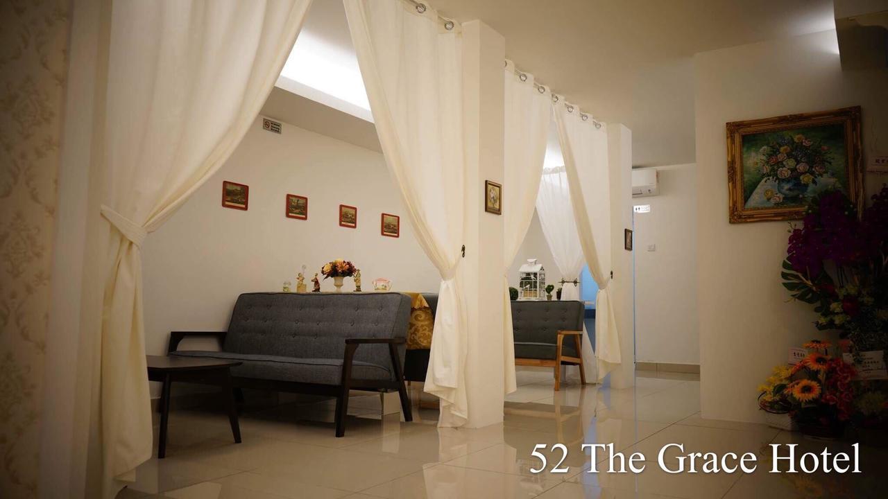52 The Grace Hotel Muar Exterior photo