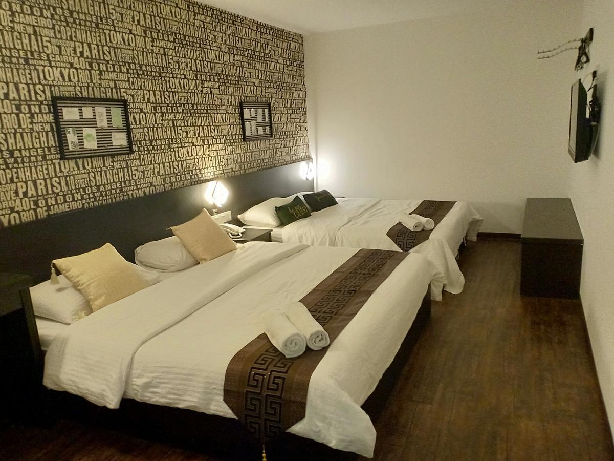 52 The Grace Hotel Muar Exterior photo